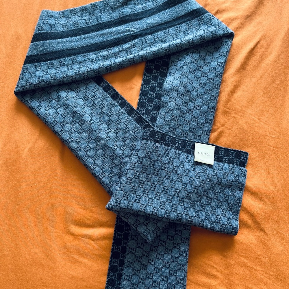Men’s Gucci Scarf
